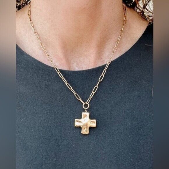 Cross Pendant Necklace Waterproof Chunky Gold Cross Necklace Layering Necklace - Picture 6 of 12